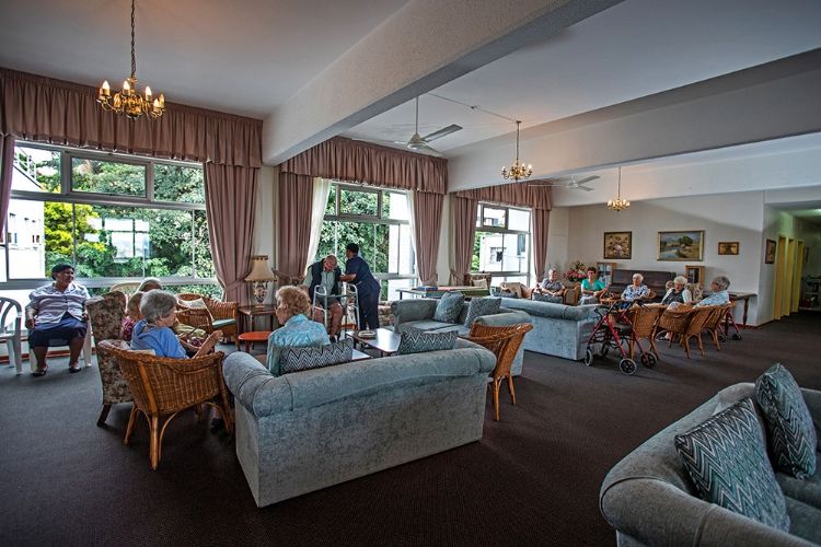 Lounge at Eden Gardens - Eden gardens, retirement complexes durban, retirement complex durban, retirement home, eden garden complex, retirement units, retirement units durban, old age home, retirement, retirement complex, retirement home durban