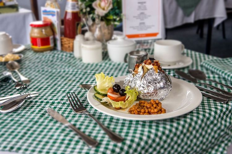 Lunchtime at Eden Gardens - Eden gardens, retirement complexes durban, retirement complex durban, retirement home, eden garden complex, retirement units, retirement units durban, old age home, retirement, retirement complex, retirement home durban